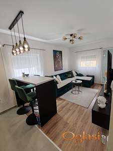 NOV, NAMESTEN JEDNOIPOSOBAN STAN NA PRODAJU, ADICE