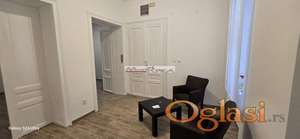 Dorćol-Useljiv 3.5 salonac za PP