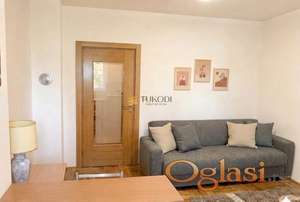 Garsonjera 24 m², Rotkvarija, Novi Sad, 2. sprat