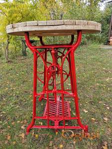 Crveni retro sto ADLER