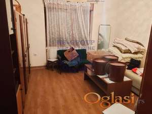 Centar, Bački Jarak