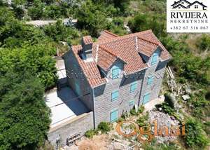 Na prodaju rekonstruisana kamena kuca Zagora Kotor