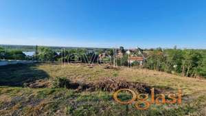 BANOŠTOR - CENTAR - 893.00 m2