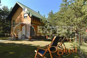 Prelepa Vila na Zlatiboru, naselje Dobroselica, 105m2+ 21m2, plac  4ara