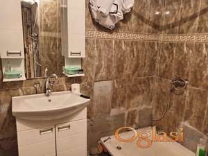 Na prodaju kuca ili menjam za plac u novi sad okolina