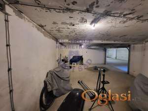 Garaža na Grbavici -33m2