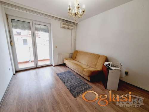 STAN - NOVI SAD - BULEVAR - 41m2 - 118450 evra
