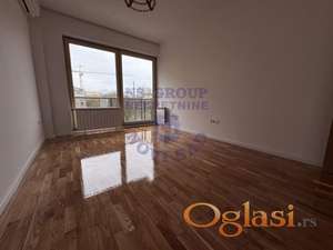 RETKO U PONUDI !!! LUX dvosoban stan na Spensu