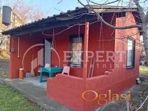 Vikendica, Gabrovački put, 23m2.