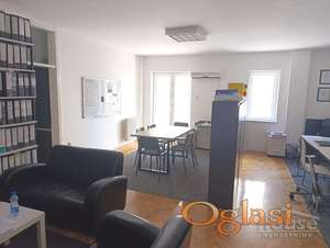 STAN - NOVI SAD - CENTAR - 73m2 - 292000 evra