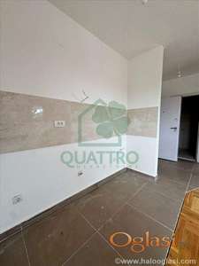 Kaludjerica, kod semafora 39m2, 1.5 I sprat