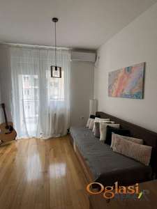 NAMEŠTEN JEDNOIPOSOBAN STAN, NOVA DETELINARA