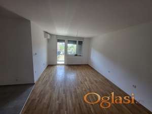 Rumenačka. Nov, uknjižen, Cena sa PDV-om, prazan odmah useljiv stan. Cena za dogovor.