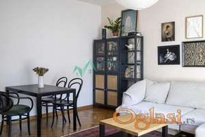 Renoviran porodičan stan  – Novi Sad, Beogradski kej!