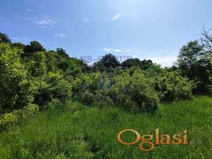 Prodaje se zemljište površine 42 ara u Vrdniku