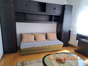 Nameštena garsonjera 24m2 na odličnoj lokaciji - Socijalno