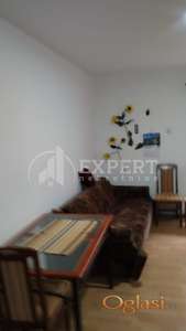 Izdaje se stan kod Crvenog Pevca, 40m2