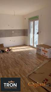 Povoljno - Jednosoban stan na Raju 36,77m2