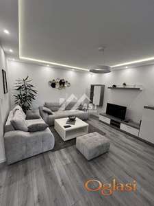 Izdaje se LUX dvosoban PET FRIENDLY stan na Bulevaru oslobođenja !! ID#6338