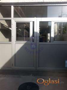 Prodaje se poslovni prostor 105m2,uknjižen ,sa uvedenim HASAP standardom.