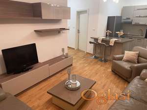 Atraktivan stan,moderno opremljen