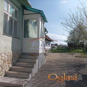 Prizemna kuća u Rumi