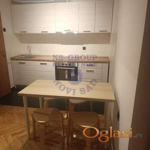 Izdaje se potpuno opremljen dvosoban stan površine od 55m2