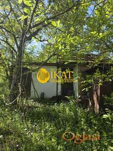 Vikendica Krčedin, na placu od 13,8 ari ID#5120