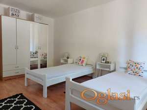 Jednosoban stan preko puta Sajma