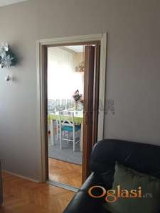 Kragujevac, centar, odličan  trosoban stan, 77m2