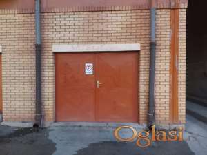 Garaza na odlicnoj lokaciji-Savina