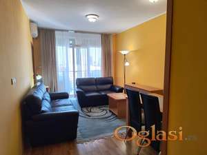 Izdaje se stan u centru