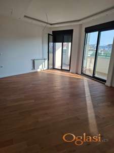 NOV TROIPOSOBAN STAN NA GRBAVICI