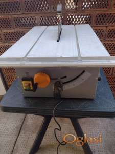 Veliki cirkular 1700 W