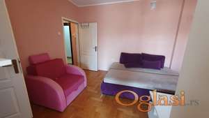 NOVI SAD, PODBARA, JEDNOSOBAN STAN - ODMAH USELJIVO - 220 E