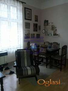 Trosoban stan u Beocinu