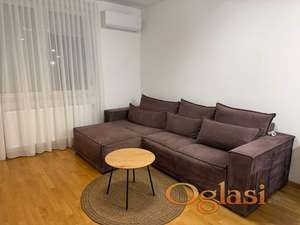 Moderan dvosoban stan za izdavanje – Liman V