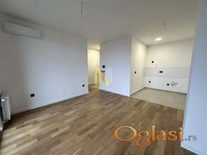 Dvosoban stan u novogradnji u blizini Sajma