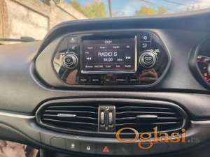 Fiat Tipo od 2016 radio Originalni delovi  Moguca ugradnja delova  Alfa Romeo 147-156-166-159-GT-MiTo-Giulietta Fiat bravo 2 - croma -grande punto -multipla 2 -punto 3 -stilo-idea Freemont Panda 3 500L 500 500x Lancia ypsilon-delta-musa-lybra Volkswagen Golf 6  Audi a3 2012-2020 Volkswagen Passat B7  Ukoliko zelite da porucite Posaljite poruku preko sms poruke ili pozovite na telefon 0616115961