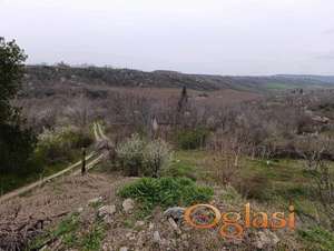 Odličan plac sa pogledom na Frušku goru!