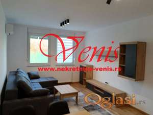 PETROVARADIN ul MARKA OREŠKOVIĆA 40 m2 - 450 Evra ID#2846