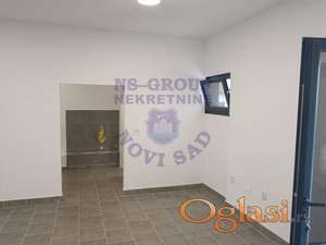Ulični lokal u Sremskoj Kamenici, 50m2