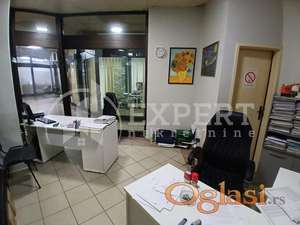 Odličan lokal u Dušanovom Bazaru, 16m2