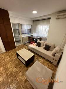 Trosoban stan - 75m2 - Grbavica