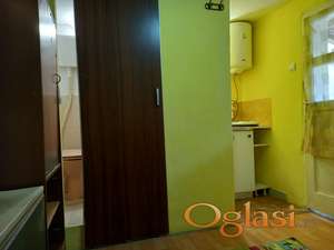 Garsonjera kod Narodnog pozorišta u Nišu