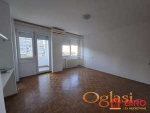 Stan na odličnoj lokaciji - Liman