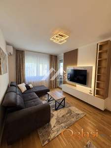 Izdajem DELUX dvosoban stan u Square Gardenu !!! - niski troškovi ID#5922