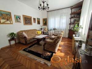 Senjak, salonac, uknjižen, adaptibilan ID#3610