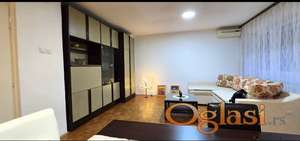 BULEVAR OSLOBOĐENJA IZDAJE SE DVOIPOSOBAN NAMEŠTEN STAN