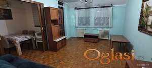 IZDAJEM NAMEŠTEN STAN U BEOGRADU